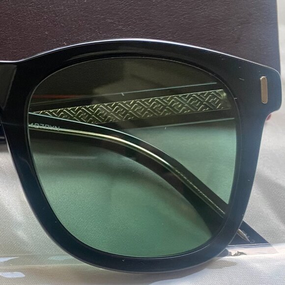 COPY - ✨ FENDI | 100% Authentic Luxury FENDI Sunglasses TREAT ✨ main image 5